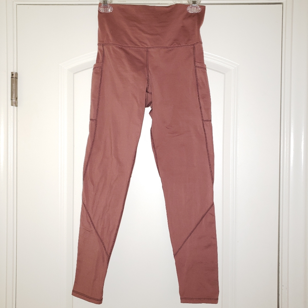 DYI Define Your Inspiration Legging

Pink